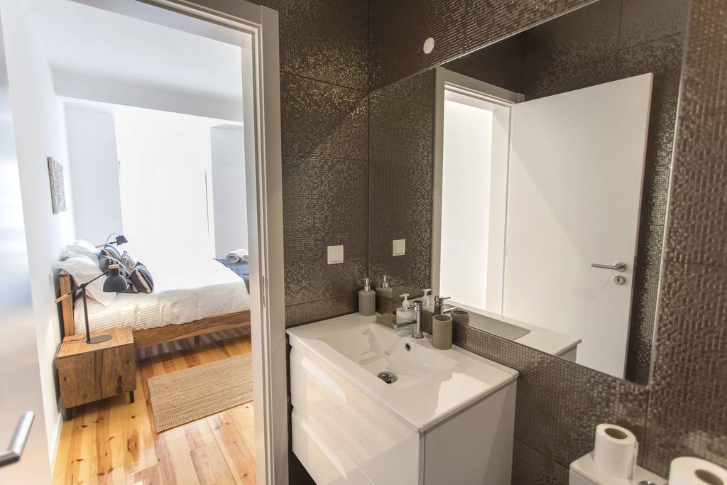 ליסבון Lovelystay - Cais Apartment River View מראה חיצוני תמונה
