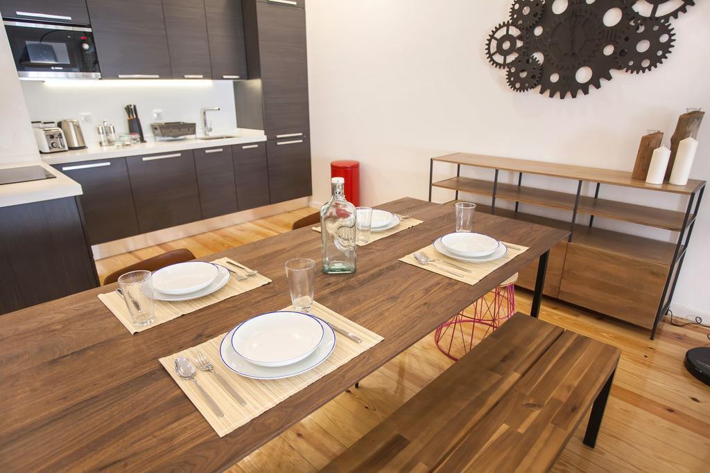 ליסבון Lovelystay - Cais Apartment River View מראה חיצוני תמונה