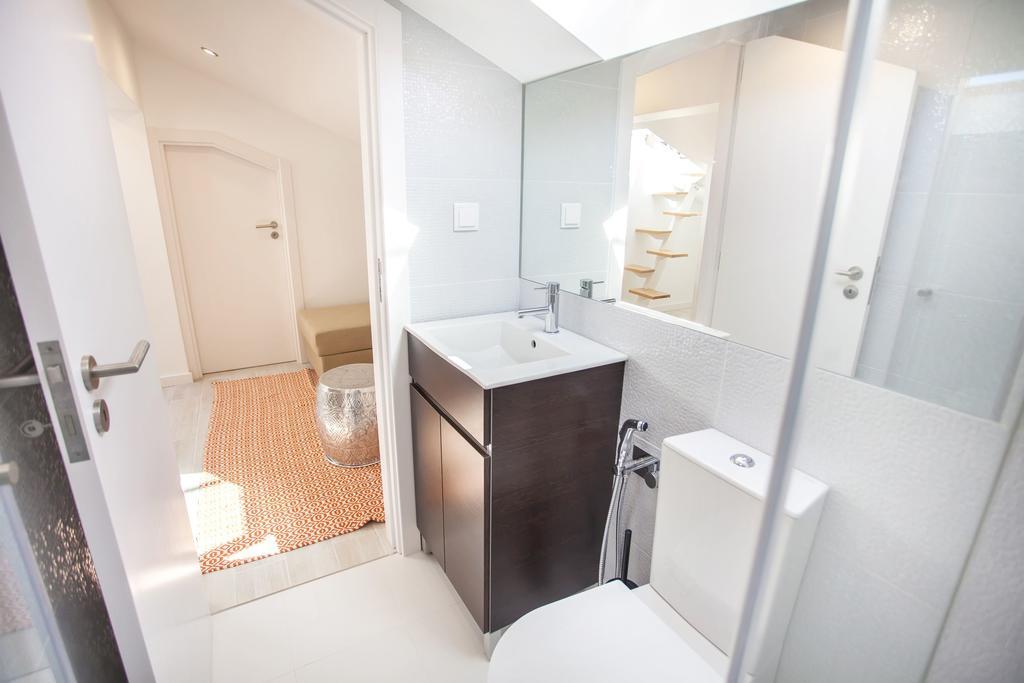 ליסבון Lovelystay - Cais Apartment River View מראה חיצוני תמונה